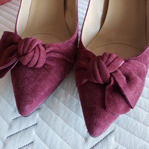 Vaneli Toro Purple Suede Pumps Size 9